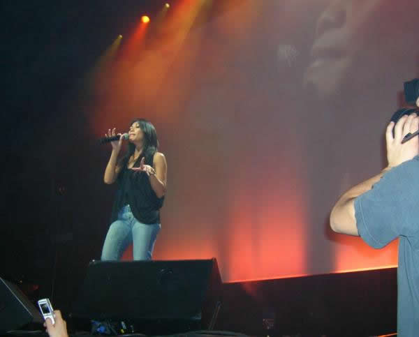 Anggun concert in Paris - 26th March 2006