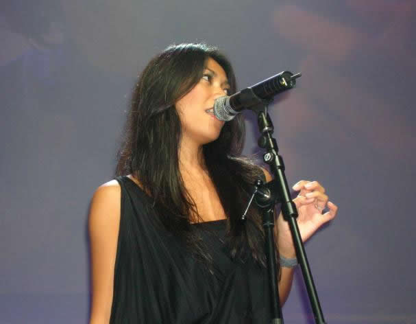 Anggun concert in Paris - 26th March 2006