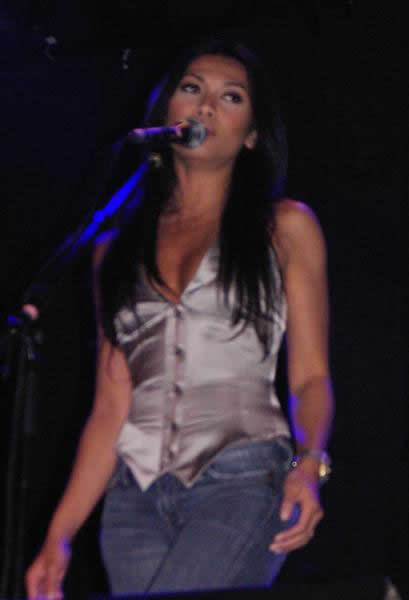 Anggun concert in Amsterdam - 19th April 2006