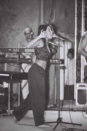 Anggun in concert at Erbalunga (Corsica, France) on summer 2001.<br>These pictures are kindly provided by Philippe Chavazas - www.chavazas.com