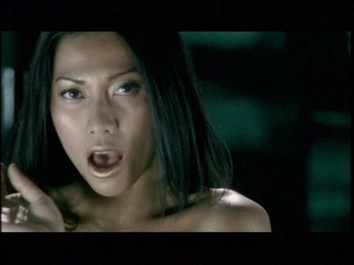 Etre una Femme Video - Thanks to Davide Massano