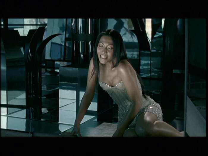 Etre una Femme Video - Thanks to Davide Massano