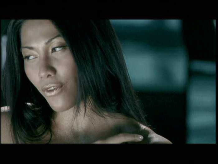 Etre una Femme Video - Thanks to Davide Massano