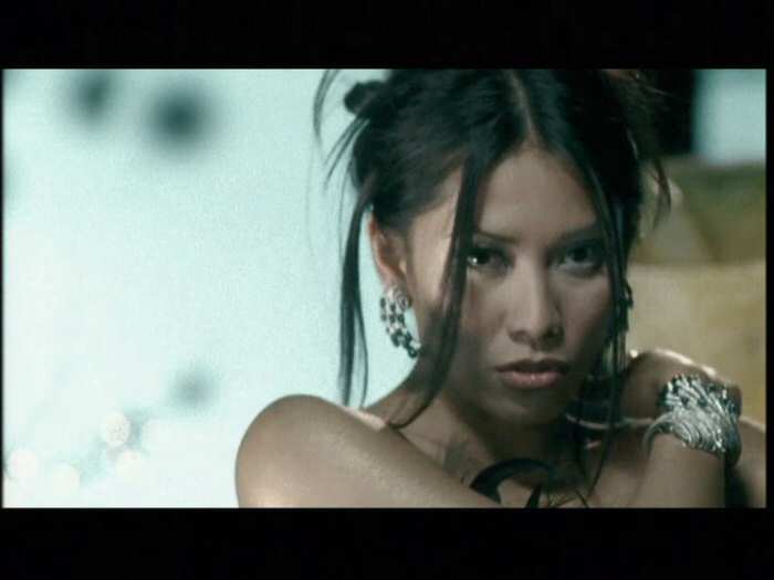 Etre una Femme Video - Thanks to Davide Massano