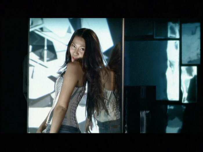 Etre una Femme Video - Thanks to Davide Massano