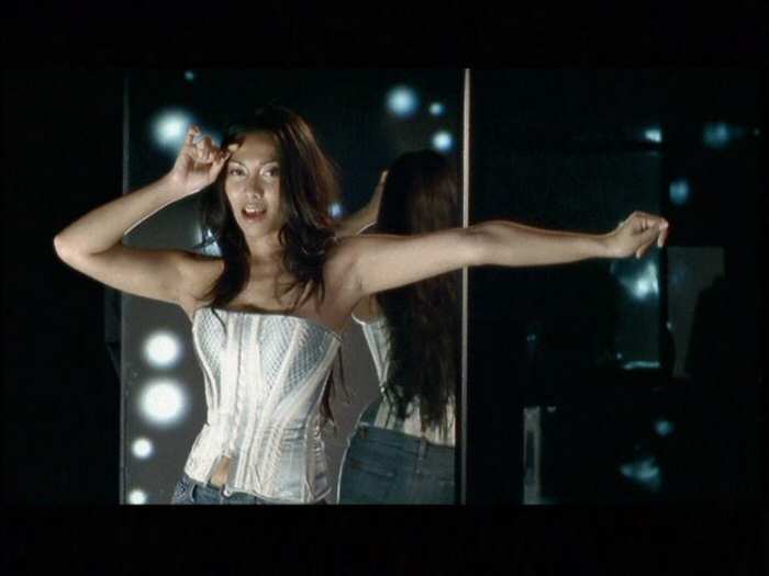 Etre una Femme Video - Thanks to Davide Massano
