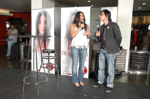 Anggun at Meet&Greet