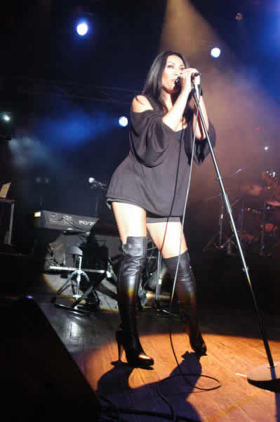 Anggun a Narbonne (Francia)