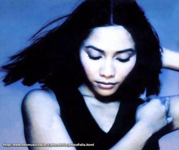 Anggun Promo Picture