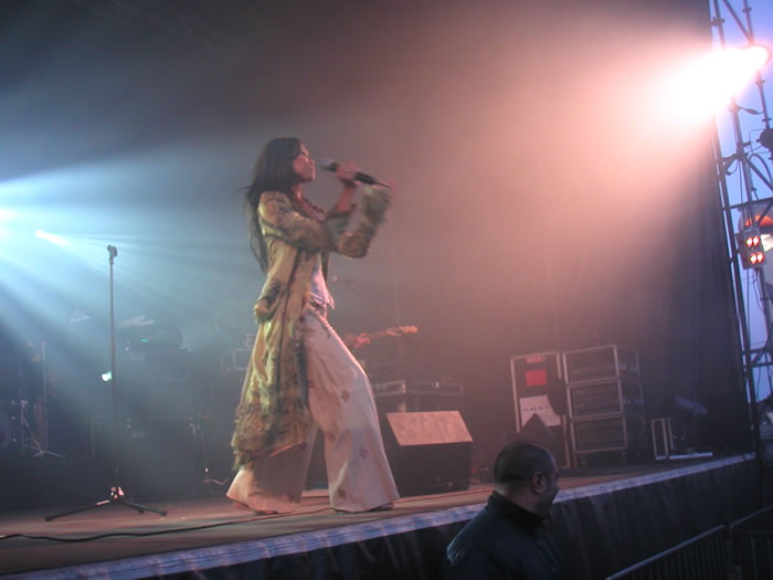 Anggun in concert in Sin le Noble (France) by Jackbauer